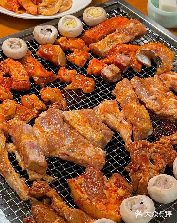 来凉山好汉做梁山好汉，疯狂炫肉吧 