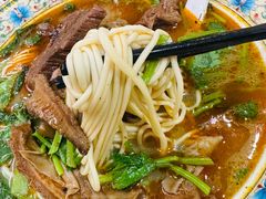 -金杨拉面王小吃面馆·牛三宝面·红烧牛肉粉