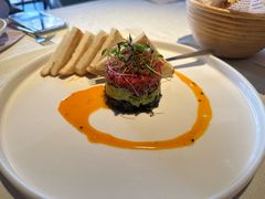 牛肉塔塔配牛油果黑橄榄酱-Solo(衡山路店)