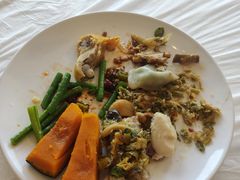 -陕西华浮宫酒店(未央湖公园店)