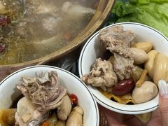 -威邵鸡煲(西华路总店)