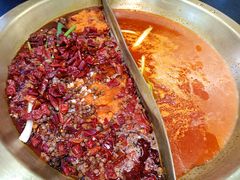 -沸炉重庆老火锅(军事博物馆店)