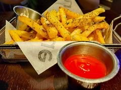 -bluefrog蓝蛙(恒隆广场店)