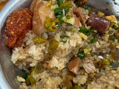-梁阿婆廿年老牌扣肉糯米饭