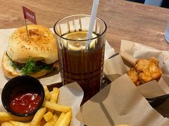 -必胜客(龙泉万达店)