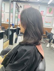 -FRIDAY星期五专业美发沙龙