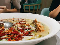 -姚姚酸菜鱼·金戈戈香港豉油鸡(喜荟城联名店)