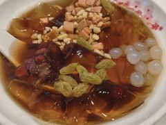 -渝是乎酸菜鱼(龙旗购物中心店)
