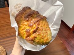 牛油果熏鸡肉软包-LELECHA乐乐茶(上海五角场万达广场店)