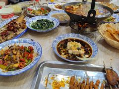 -江城燕子大排档(江汉路步行街店)