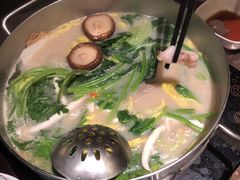 -捞王锅物料理(上海世茂广场店)