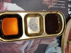 -黑牛の場烤肉(摩天活力城店)