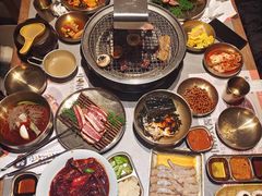 -草家酱蟹炭火烤肉店(珲春南路一店)