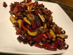 干椒炒牛肝菌-醉云喃