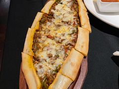 牛肉奶酪皮塔饼-Efes Turkish & Mediterranean Cuisine 艾菲斯餐厅(陆家嘴店)