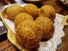 -老牌坊云南鱼豆花火锅(爱建店)