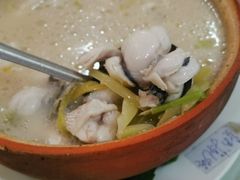 -品香菜馆(旗峰路中侨大厦店)