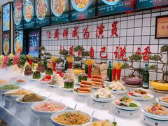 自助取餐区-山河屯铁锅炖(哈西站店)