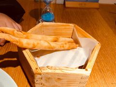 -蜜桃餐厅·伴山(海岸城店)