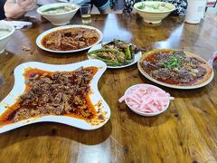 -天全县三土司椒麻鸡餐厅