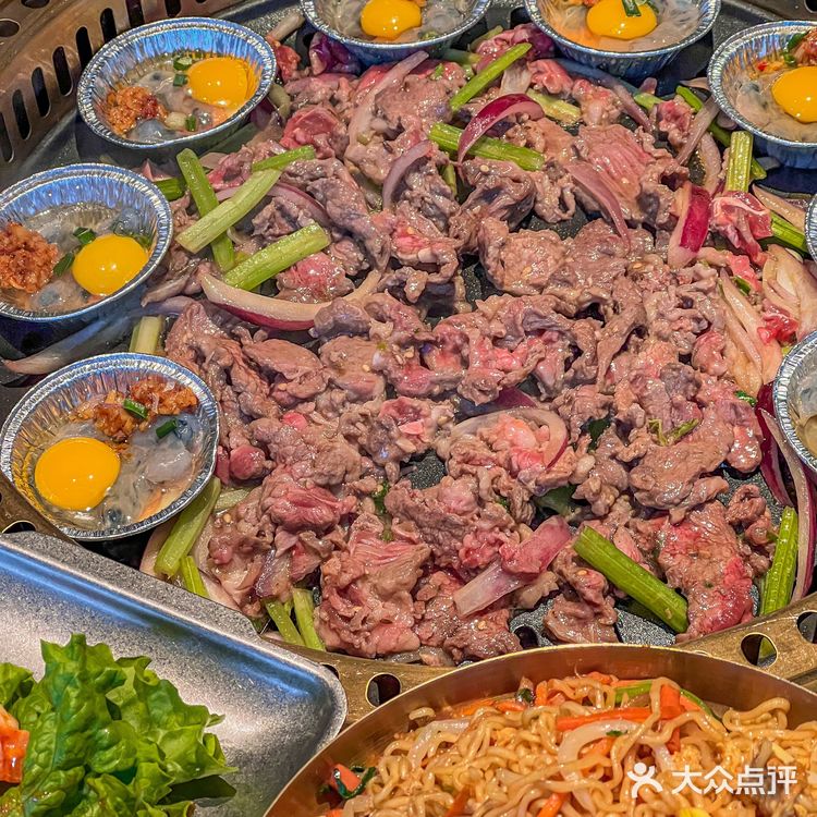 什么烤肉5点半就要排队了??
