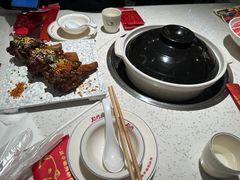 -三人行骨头王火锅(长寿店)