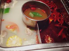 -怡品川宇火锅(宝立方店)