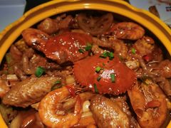 -多嘴超级肉蟹煲(杉杉国潮主题店)