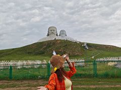 -可汗山