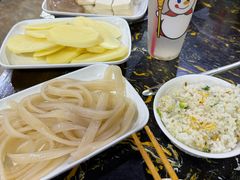 -韩妹鱼庄·泸定老字号(泸定店)