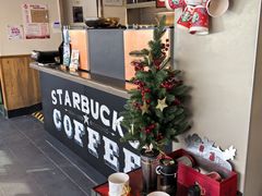 -星巴克(西藏路店)