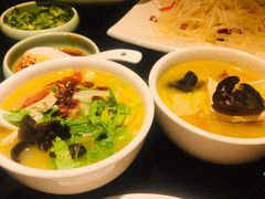 咥烩菜就烤馍喝花茶-安多素食(广仁寺路店)