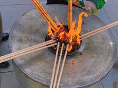 -龙华寺