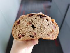 摩卡榛果软欧-沁屋面包店(人民东路店)