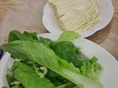 -江城燕子大排档(江汉路步行街店)