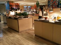 自助取餐区-北京王府井希尔顿酒店·万斯阁西餐厅