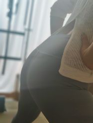 -小黑裙瑜伽·普拉提
