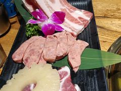 -小花花炭火烤肉·十五年延吉风味(左家庄店)