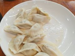 芹菜猪肉馅-东北四季饺子王(华山路店)