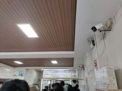 -闫家驴肉火烧(五四店)
