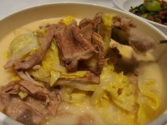 海蜇里子炖白菜-开海·红岛海鲜虾水饺(石老人店)