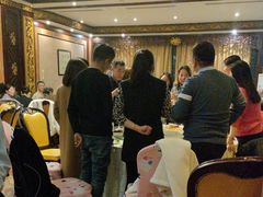 -皇宫大酒店