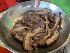 -老石黑山羊毛驴肉火锅(金凯广场店)