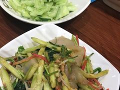 凉拌拉皮-金刚山烧烤(中山路店)