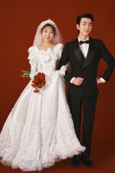 -二十一世纪婚纱摄影(省府前街店)