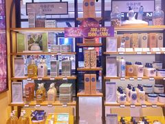 -王府井百货(中州中路店)