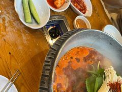 -喇喇排骨火锅·传统韩式脊骨汤(望京西园总店)