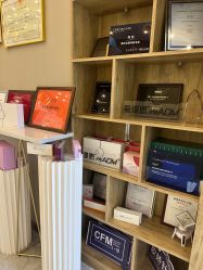 -More摩尔医美の注射线雕光电中心