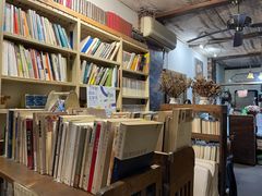 -斯多格书乡(北京大学畅春园店)