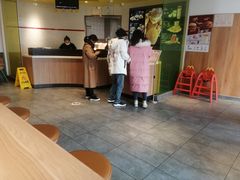 门面-麦当劳(咸阳人民路店)